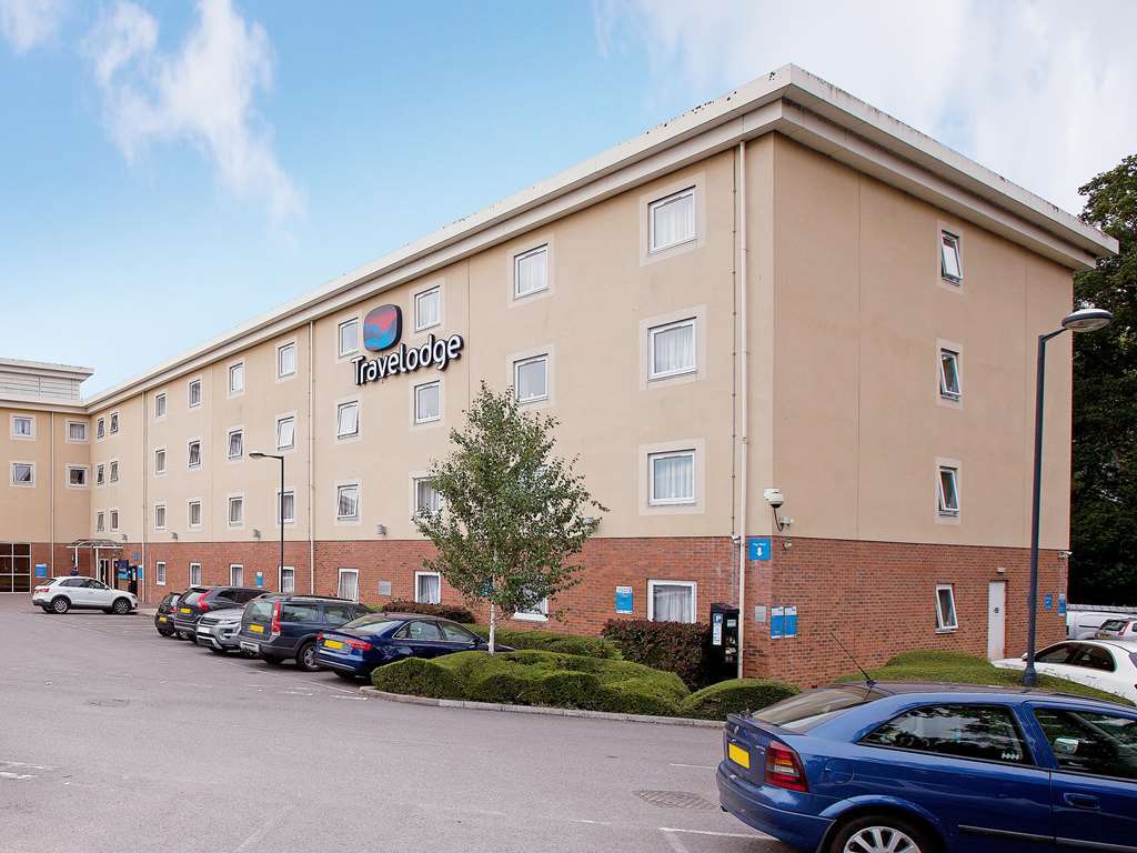 Travelodge Cheltenham Eksteriør billede